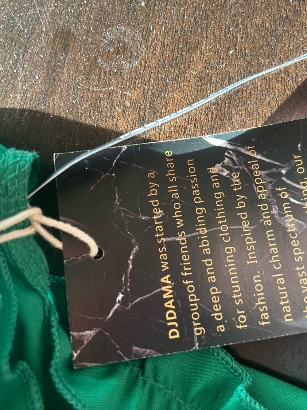 Green off the shoulder dress - Picture 4 of 5